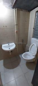 Bathroom Image of 718 Sq.ft 2 BHK Apartment / Flat for rent in DB Ozone, Dahisar East Mumbai for Rs. 26000
