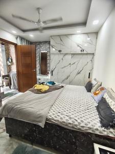 Bedroom Image of 1200 Sq.ft 3 BHK Builder Floor for rent in Mansarover Garden New Delhi for Rs. 45000