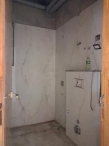 Common Bathroom Image of 1650 Sq.ft 3.5 BHK Apartment / Flat for sale in Capital Home 102, Sector 102 Noida for Rs. 7000000