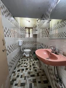 Bathroom Image of 700 Sq.ft 2 BHK Apartment / Flat for sale in Naktala Kolkata for Rs. 2800000