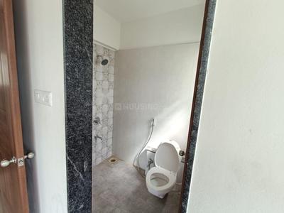 Bathroom Image of 1043 Sq.ft 2 BHK Apartment / Flat for rent in Parklane Urbanjoy, Sus Pune for Rs. 25006