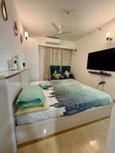 Bedroom Image of 2301 Sq.ft 3.5 BHK Apartment / Flat for sale in DLF One Midtown, Karampura New Delhi for Rs. 64000000