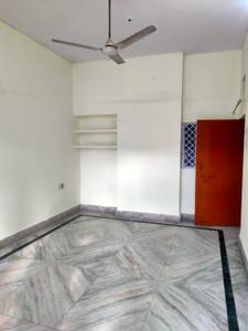 Bedroom Image of 1000 Sq.ft 2 BHK Independent House for rent in Gomti Nagar Lucknow for Rs. 15000
