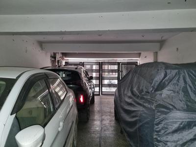 Car Garage Image of 675 Sq.ft 3 BHK Builder Floor for sale in Uttam Nagar New Delhi for Rs. 4600000