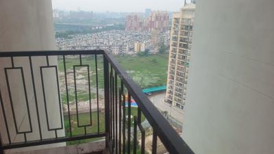 Balcony Image of 2118 Sq.ft 3 BHK Apartment / Flat for sale in One Oak Atmos, Gomti Nagar Lucknow for Rs. 22000000
