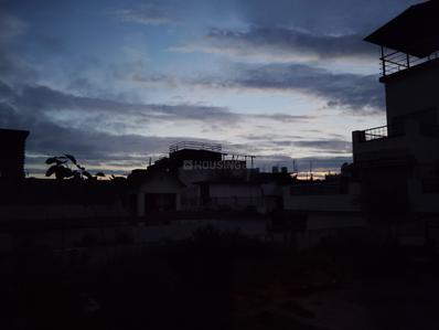 Image of 200 Sq.ft 1.5 BHK Independent House for rent in Paharia, Varanasi for Rs. 3500