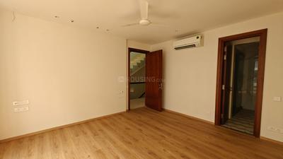 Bedroom Image of 3240 Sq.ft 5 BHK Independent House for sale in MGF The Vilas Apartment, DLF Phase 2 Gurgaon for Rs. 220000000