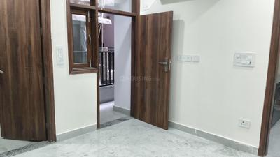 Bedroom Image of 900 Sq.ft 2 BHK Builder Floor for sale in Gautam Nagar New Delhi for Rs. 12000000