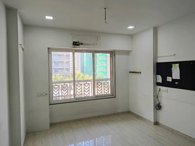 Bedroom Image of 1250 Sq.ft 3 BHK Apartment / Flat for sale in Vile Parle West Mumbai for Rs. 60000000