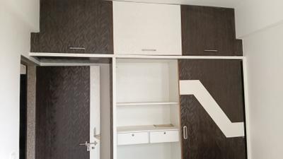 Bedroom Image of 1200 Sq.ft 2 BHK Apartment / Flat for rent in Nana Chiloda Ahmedabad for Rs. 16500