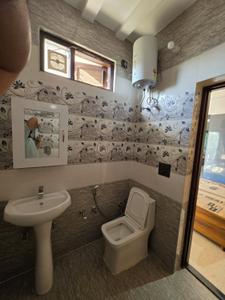 Bathroom Image of 1400 Sq.ft 2 BHK Builder Floor for rent in Sector 78 Mohali for Rs. 30000