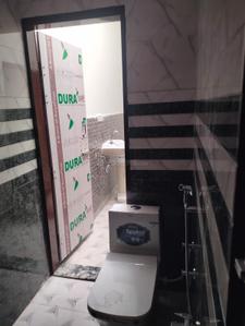 Bathroom Image of 900 Sq.ft 3 BHK Independent House for sale in New Suraksha Vihar Phase 1 Agra for Rs. 4200000