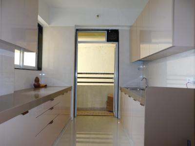 Kitchen Image of 1250 Sq.ft 3 BHK Apartment / Flat for rent in Sheth Montana, Mulund West Mumbai for Rs. 79500