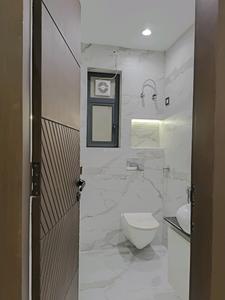 Common Bathroom Image of 2250 Sq.ft 4 BHK Builder Floor for sale in Indirapuram Ghaziabad for Rs. 18500000