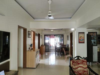Living Room Image of 1600 Sq.ft 4 BHK Apartment / Flat for sale in Powai Mumbai for Rs. 40000000