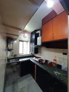 Kitchen Image of 750 Sq.ft 2 BHK Apartment / Flat for rent in Maniktala Kolkata for Rs. 22000