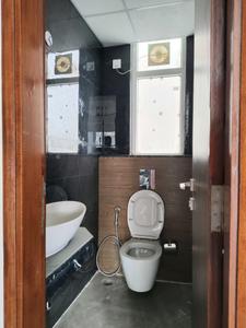Common Bathroom One Image of 1775 Sq.ft 3 BHK Apartment / Flat for sale in ACE Ace Starlit, Sector 152 Noida for Rs. 29000000