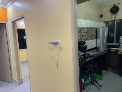 Kitchen Image of 1200 Sq.ft 2.5 BHK Builder Floor for rent in Lake Town Kolkata for Rs. 25000