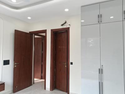 Bedroom Image of 1200 Sq.ft 3 BHK Builder Floor for sale in Paschim Vihar New Delhi for Rs. 29000000