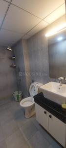 Bathroom Image of 841 Sq.ft 2 BHK Apartment / Flat for rent in Casagrand Zenith, Medavakkam Chennai for Rs. 36000