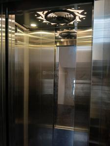Bathroom Image of 1250 Sq.ft 3 BHK Apartment / Flat for rent in Thoraipakkam Chennai for Rs. 35000