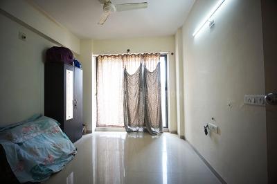 Hall Image of 1170 Sq.ft 2 BHK Apartment / Flat for sale in Padmavati Residency, Shilaj Ahmedabad for Rs. 6400000