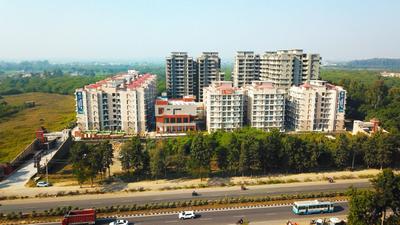 Image of 3138 Sq.ft 3.5 BHK Penthouse for sale in SAB Steel Strips Towers, Nabha, Zirakpur for Rs. 16300000