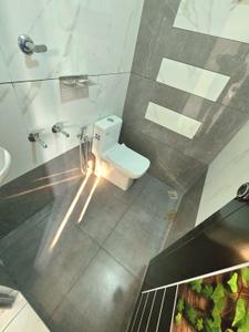 Bathroom Image of 1350 Sq.ft 3 BHK Independent House for sale in Panayikulam Kochi for Rs. 5200000