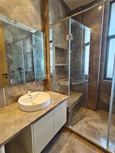 Bathroom Image of 4500 Sq.ft 5 BHK Independent House for rent in Hauz Khas New Delhi for Rs. 550000