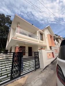Image of 2000 Sq.ft 4.5 BHK Independent House for rent in Pothencode, Thiruvananthapuram for Rs. 35000