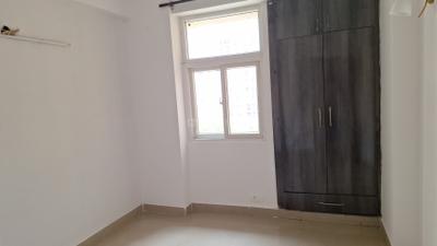 Bedroom Image of 1015 Sq.ft 2.5 BHK Apartment / Flat for sale in Amrapali Princely Estate, Sector 76 Noida for Rs. 11000000