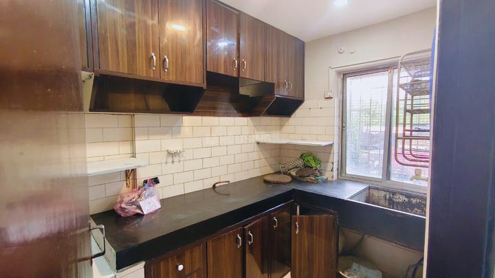 Garden view Kitchen 1
