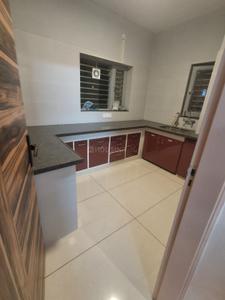 Kitchen Image of 1600 Sq.ft 3 BHK Builder Floor for rent in DDA Flats Sarita Vihar, Sarita Vihar New Delhi for Rs. 50000