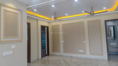 Living Room Image of 1950 Sq.ft 4 BHK Apartment / Flat for sale in Sector 57 Gurgaon for Rs. 31500000
