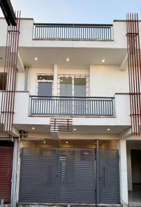 Image of 2100 Sq.ft 4 BHK Villa for sale in Express Green Villas, Sector 166, Noida for Rs. 7886200
