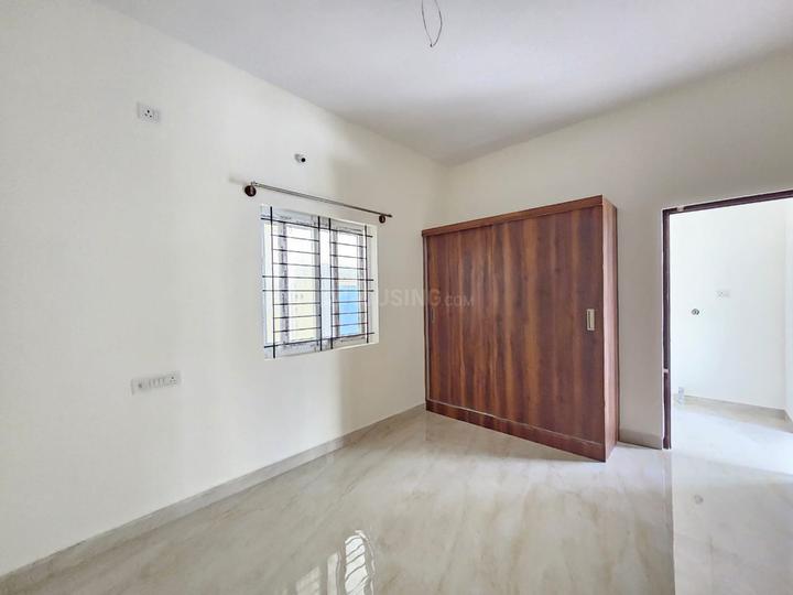 Home track Bedroom 1