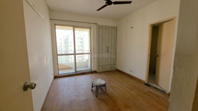 Bedroom Image of 950 Sq.ft 2 BHK Apartment / Flat for sale in Jaypee Kensington Boulevard, Sector 131 Noida for Rs. 9600000
