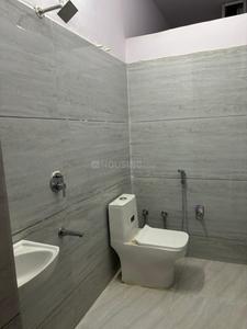 Bathroom Image of 900 Sq.ft 2 BHK Builder Floor for rent in Jhotwara Jaipur for Rs. 15000