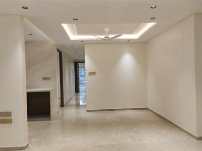 Living Room Image of 1200 Sq.ft 3 BHK Apartment / Flat for sale in Vile Parle West Mumbai for Rs. 55000000