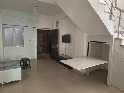Hall Image of 1700 Sq.ft 3 BHK Penthouse for rent in Signature Residency, Kolar Road Bhopal for Rs. 25000