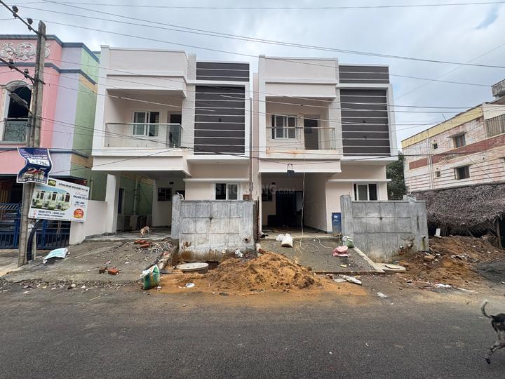 S A REAL ESTATES Main Image 1