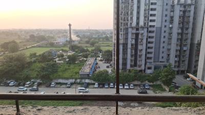 Image of 585 Sq.ft 1 BHK Apartment / Flat for rent in Bamheta Village, Ghaziabad for Rs. 11500