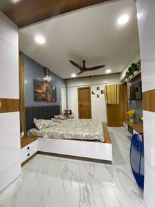 Bedroom Image of 1600 Sq.ft 2 BHK Apartment / Flat for rent in Shreeji Apartment, Satellite Ahmedabad for Rs. 35000