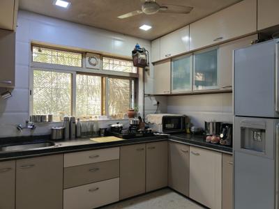 Kitchen Image of 1295 Sq.ft 3 BHK Apartment / Flat for sale in Sion Mumbai for Rs. 32500000