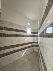 Bathroom Image of 870 Sq.ft 2 BHK Apartment / Flat for sale in Rajarhat Kolkata for Rs. 3915000