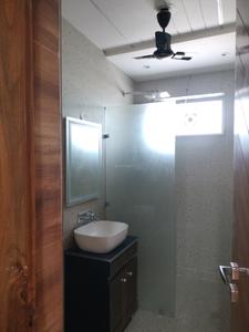 Common Bathroom Image of 2403 Sq.ft 4 BHK Builder Floor for sale in Puri Aman Villas, Sector 89 Faridabad for Rs. 24500000