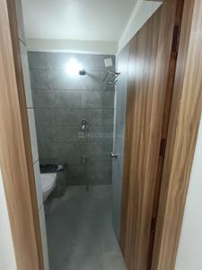 Bathroom Image of 1629 Sq.ft 3 BHK Apartment / Flat for sale in Yogi Platina, Sargasan Gandhinagar for Rs. 8000000