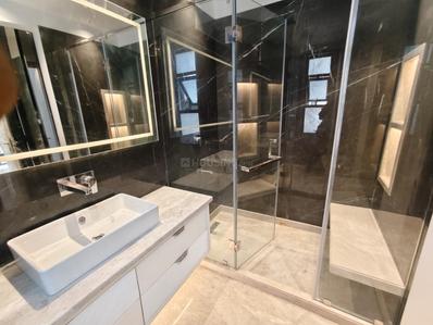 Bathroom Image of 1900 Sq.ft 3 BHK Builder Floor for sale in Safdarjung Enclave New Delhi for Rs. 51500000