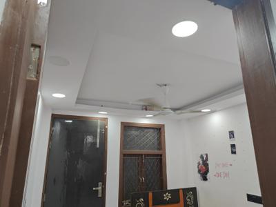 Bedroom Image of 600 Sq.ft 2 BHK Builder Floor for sale in Govindpuri New Delhi for Rs. 3800000