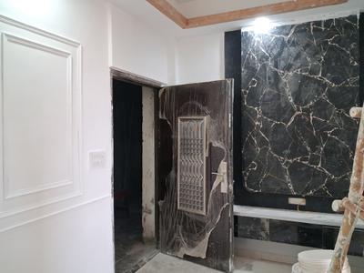 Living Room Image of 550 Sq.ft 1 BHK Apartment / Flat for sale in Sector 73 Noida for Rs. 2000000
